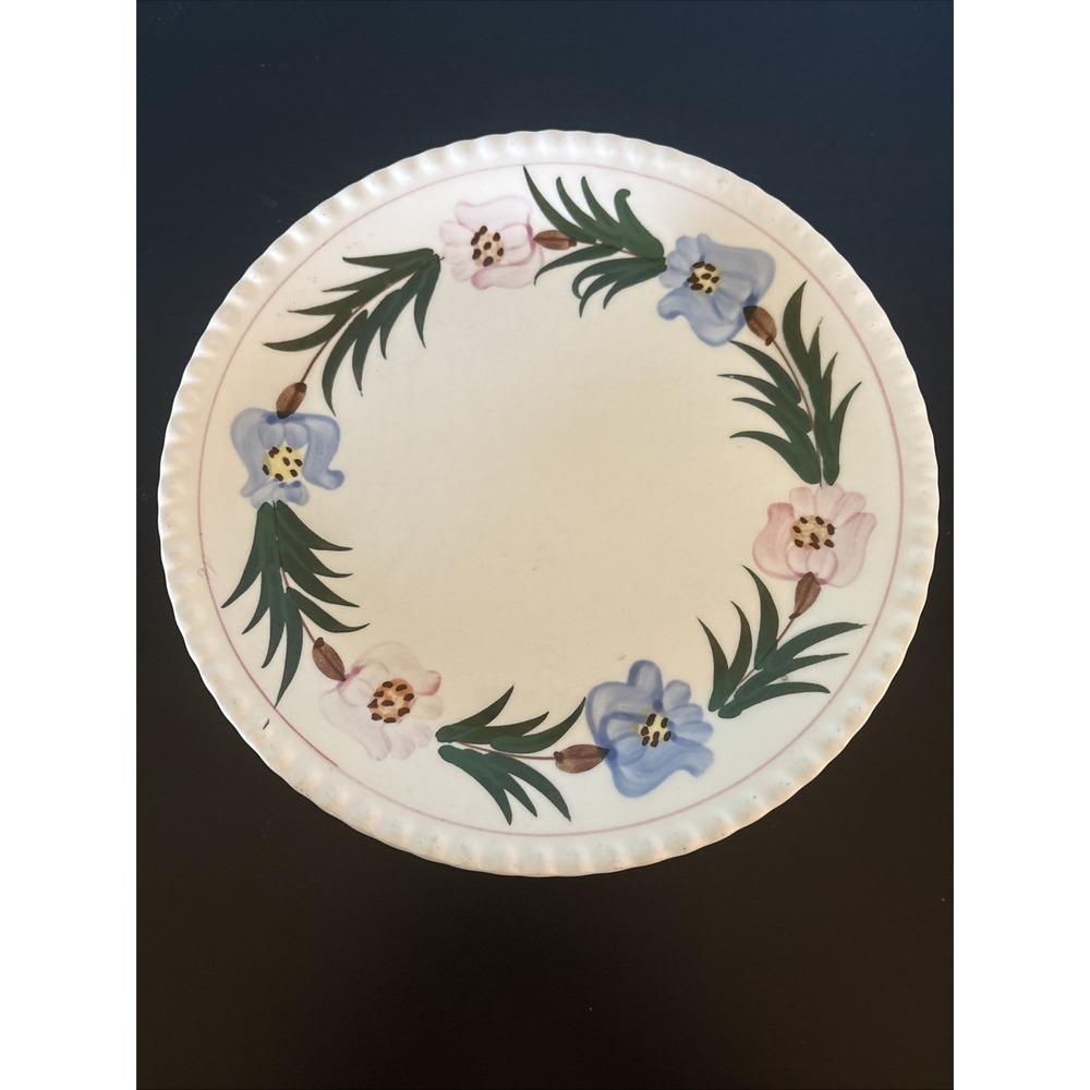 Blue Ridge Pottery Southern Potteries Sweet‎ Pea Flower Wreath Plate 9.25" USA
